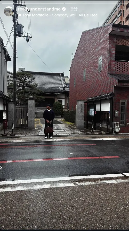 デヴィッド・モンゴメリ at 京都金閣寺