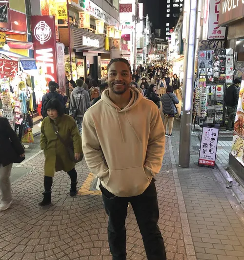 エリック・ウィルソン at 原宿竹下通り入口