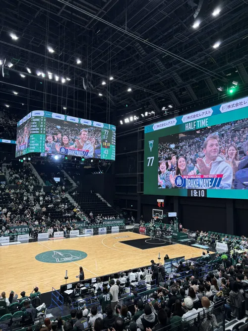 ドレイク・メイ at GLION ARENA KOBE