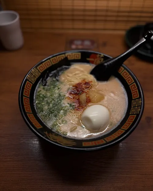 チャールズ・クロス at 一蘭