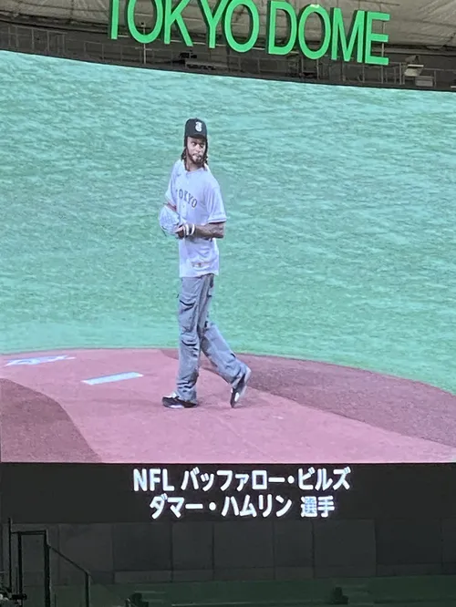 ダマー・ハムリン at 東京ドーム