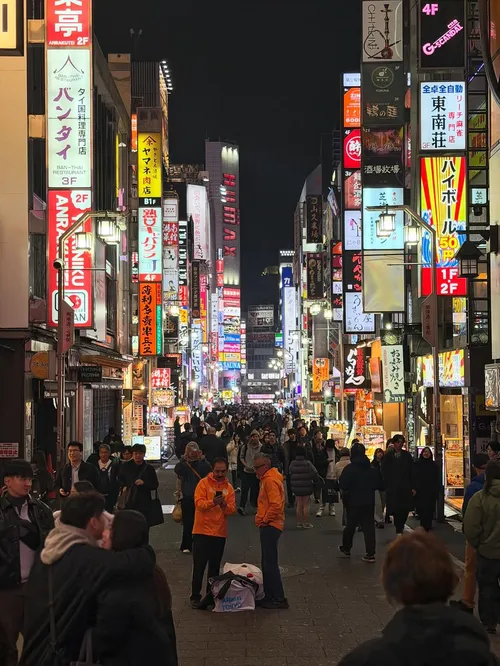 マリク・ターナー at 新宿歌舞伎町一番街