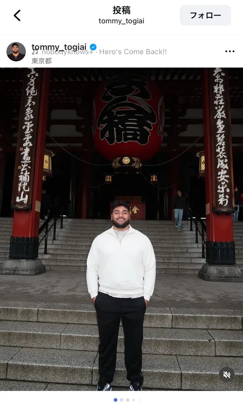 トミー・トギアイ at 浅草寺 本堂