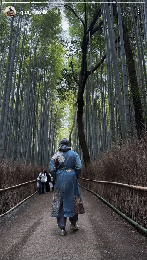 アル・クアディン・ムハンマド at 京都嵐山 竹林の小道